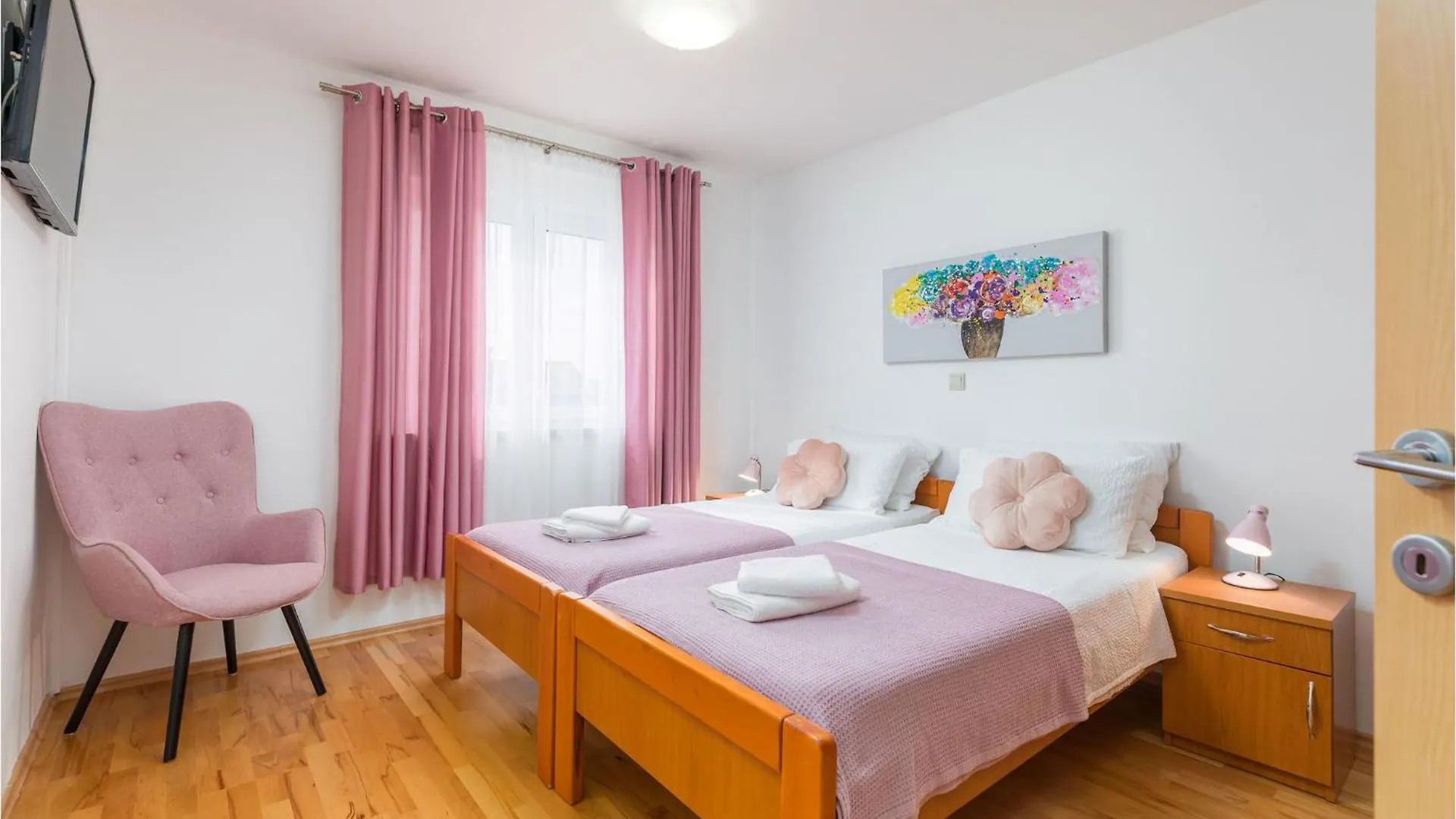 Lovely Apartment In Valbandon With Kitchen Fažana クロアチア